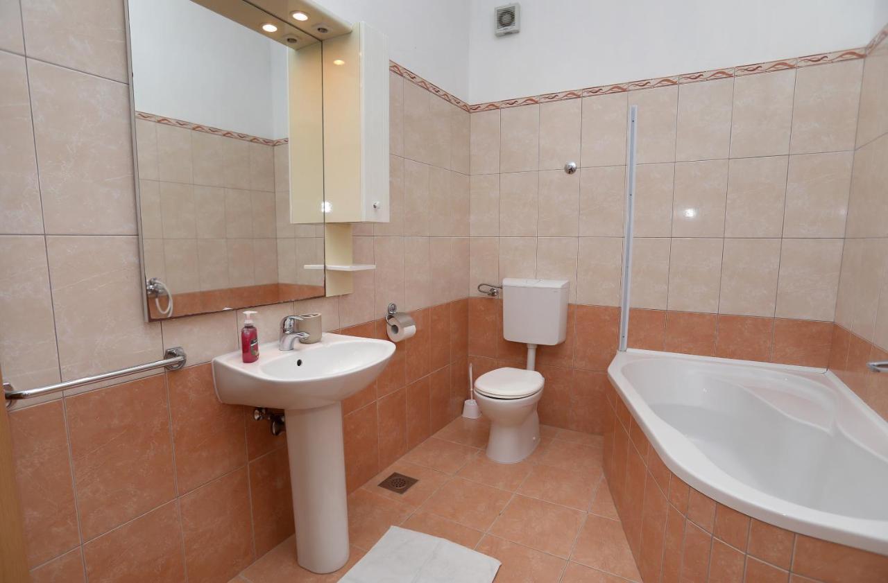 Vila Kuzmanic Trogir Ngoại thất bức ảnh